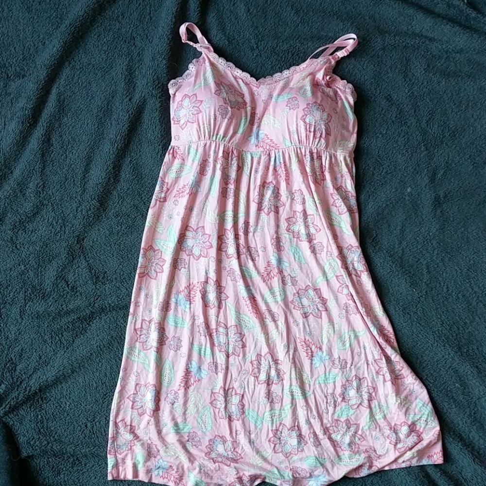 Nursing nighty